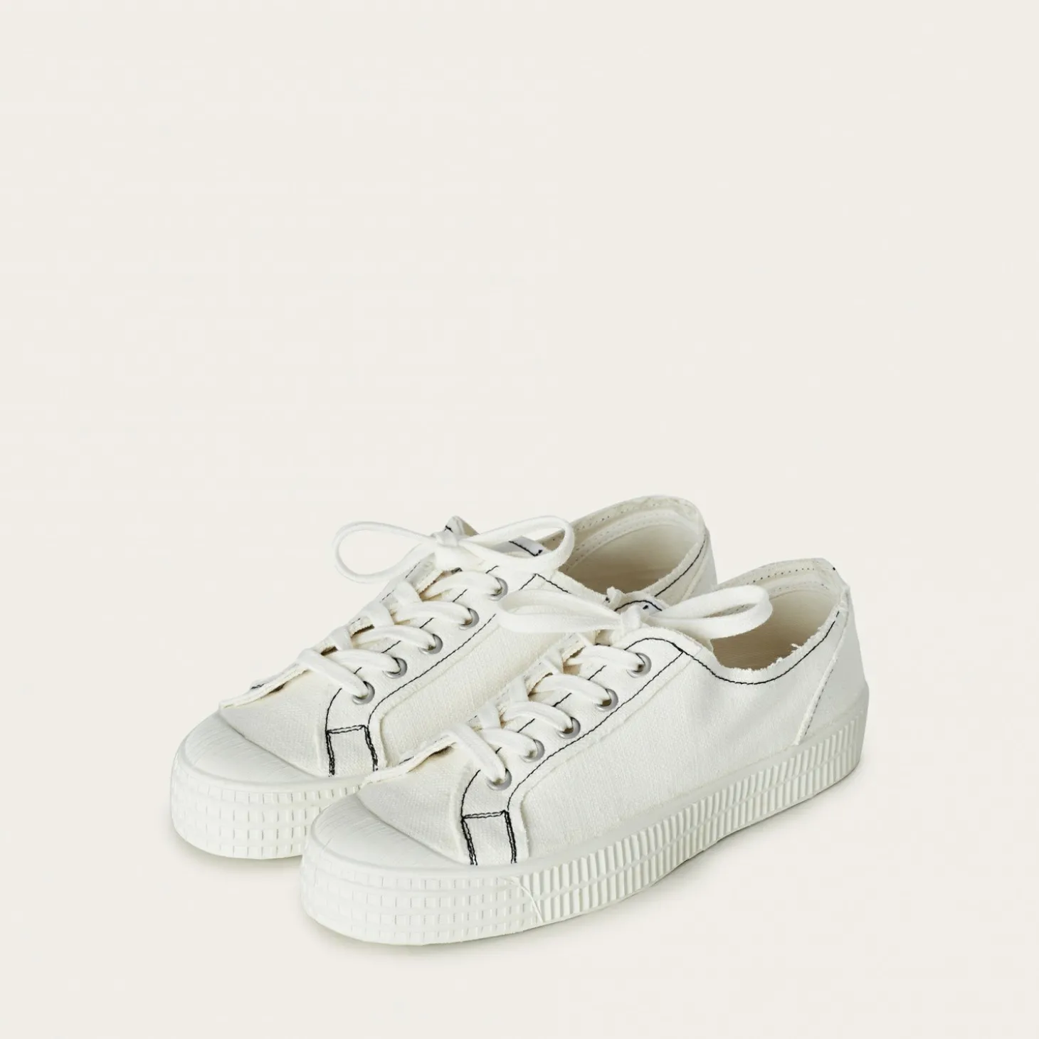 Novesta Star Master Sneakersy Meskie Vegan, Perlowy Z Czarna Nicia